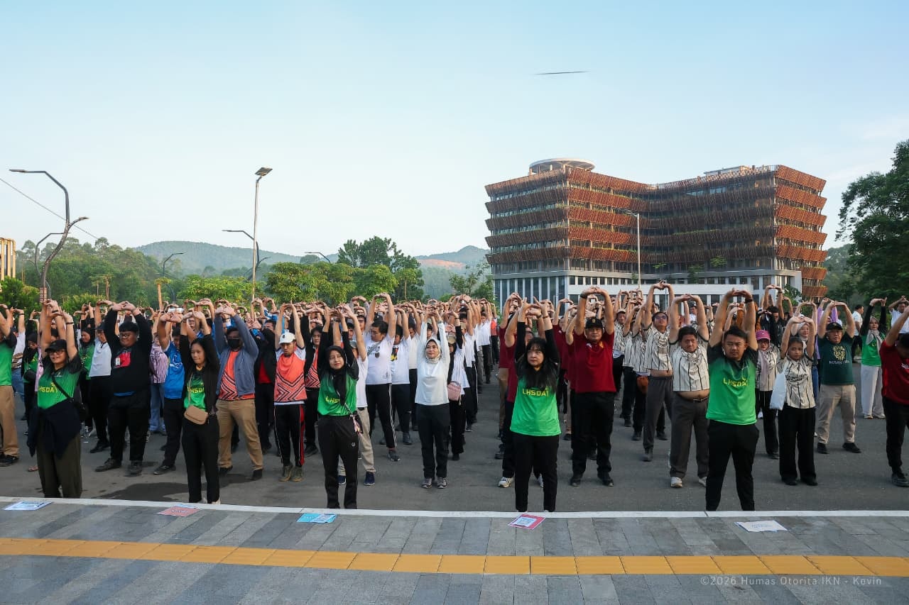 Penanaman Plaza Legislatif