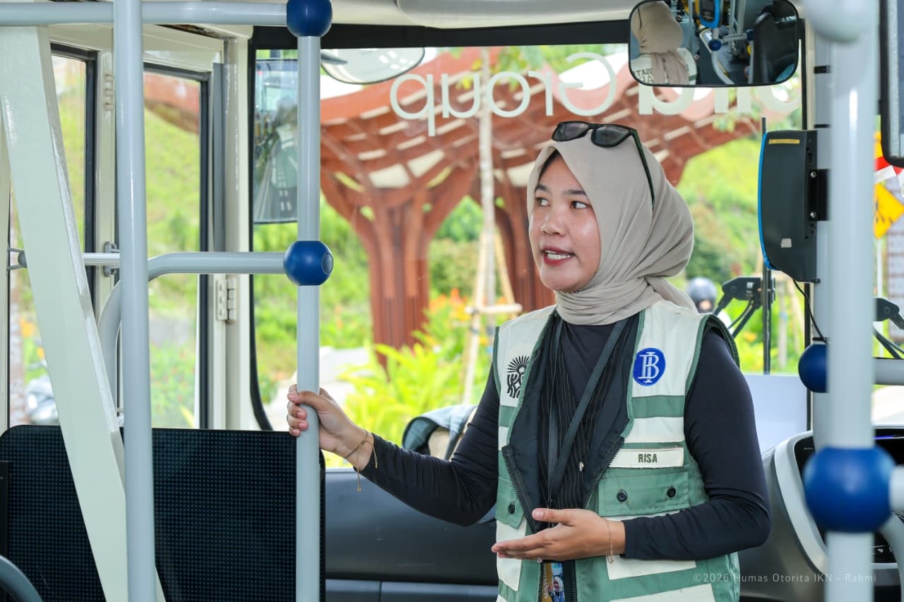 Pemandu Wisata Bus IKN